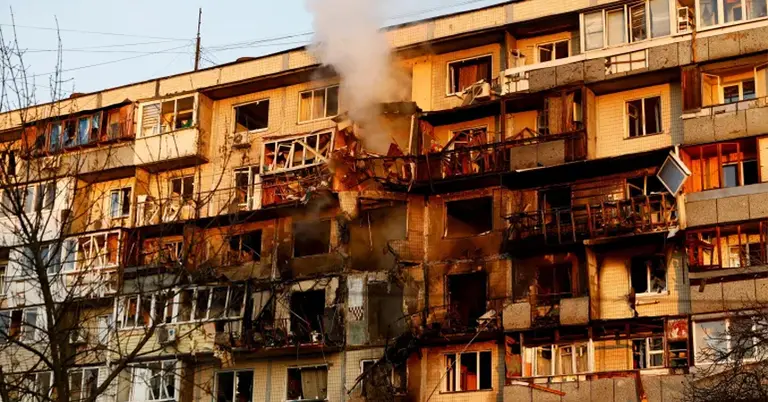 ইউক্রেনে রাশিয়ার হামলা